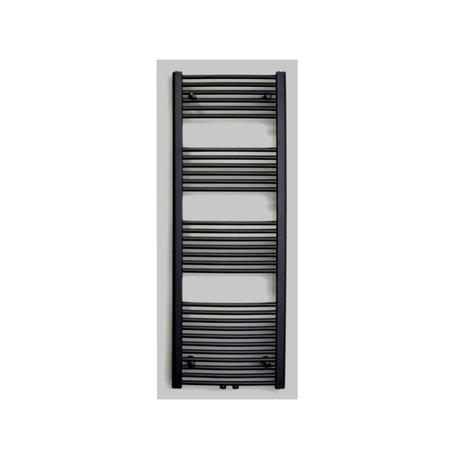 Radiator Sanicare Middenaansluiting Gebogen 1026 Watt Inclusief Ophanging 60X160 Cm Mat Zwart sanicare kopen in de aanbieding Radiator Sanicare Middenaansluiting Gebogen 1026 Watt Inclusief Ophanging 60X160 Cm Mat Zwart sanicare kopen in de aanbieding